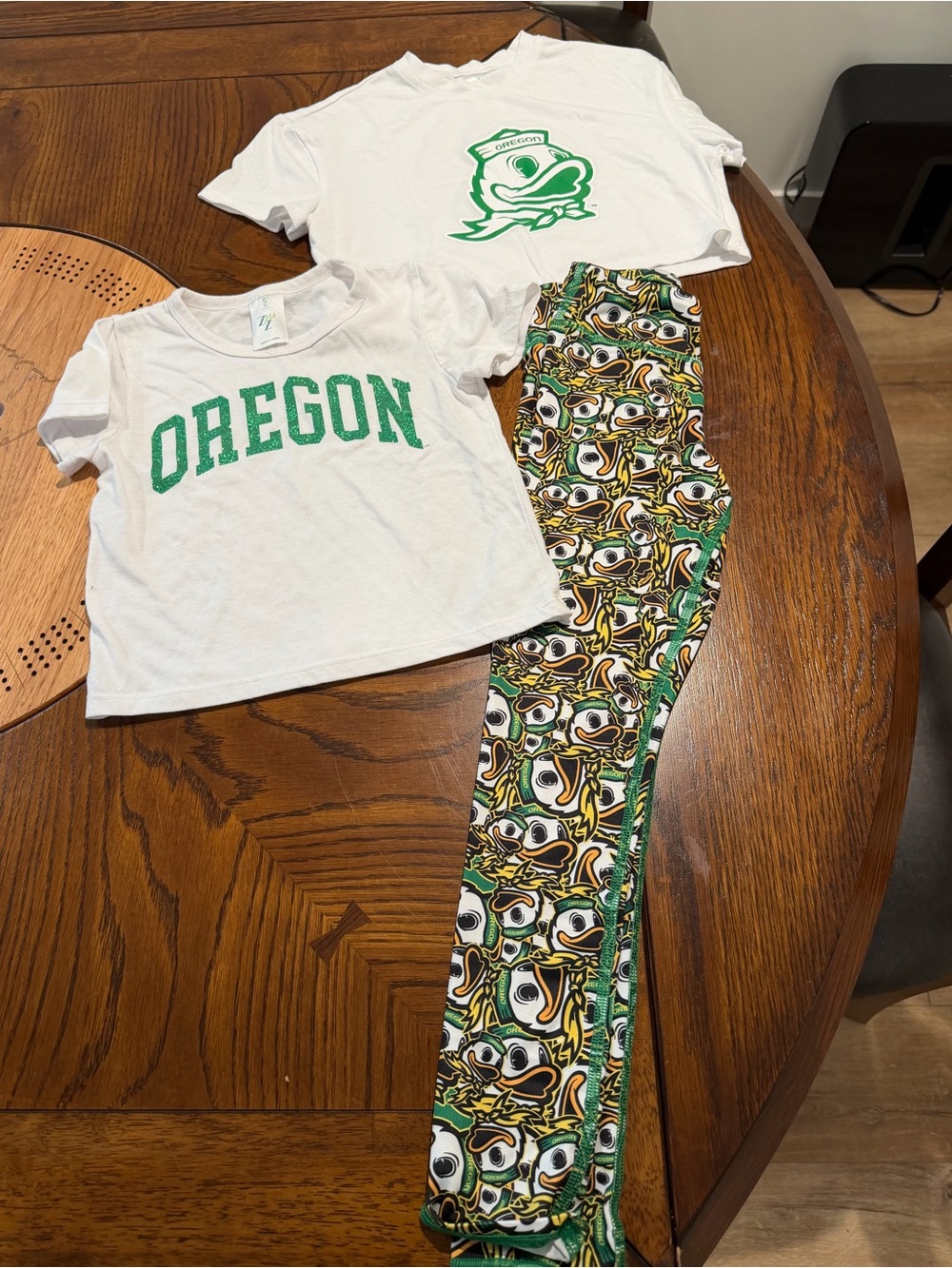 Oregon Ducks White Tee & Duck Print Leggings Set Girls Size 6